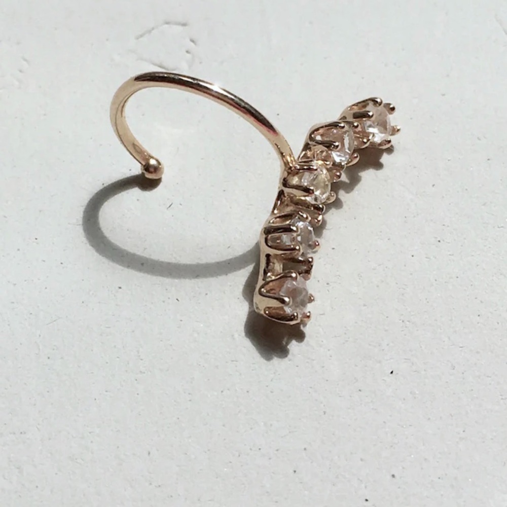 LABULGARA Curved Magic Cuff Earring | 14k Gold